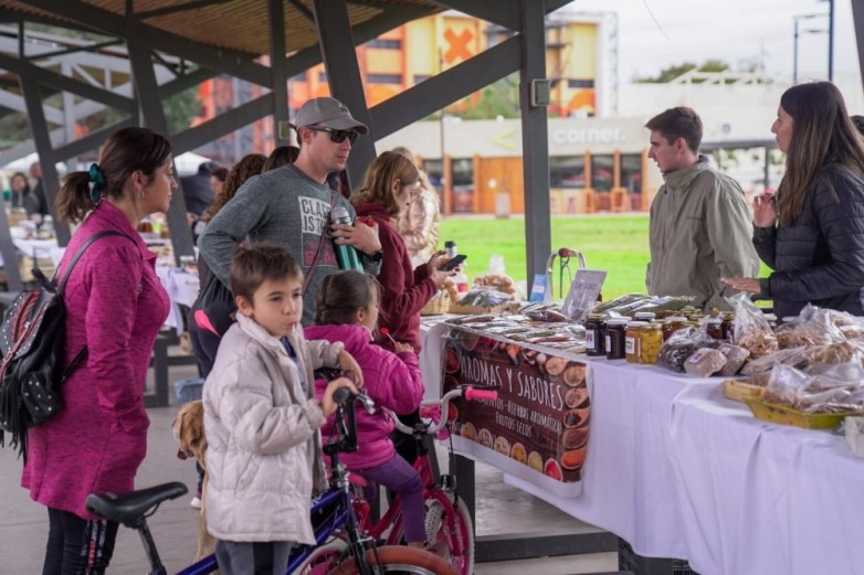 La Feria Agroproductiva celebra el Día del Niño en el Parque de Mayo