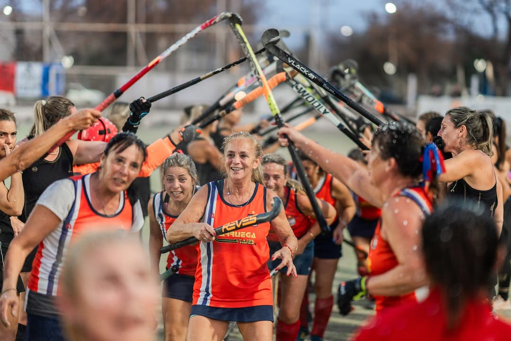 San Juan vibró con el 35° Nacional de Mamis Hockey y más de mil jugadoras en juego
