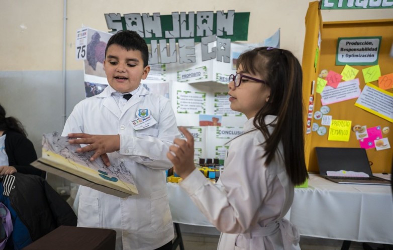 Más de 18.900 estudiantes brillan en la Feria de Educación, Ciencias, Artes y Tecnología