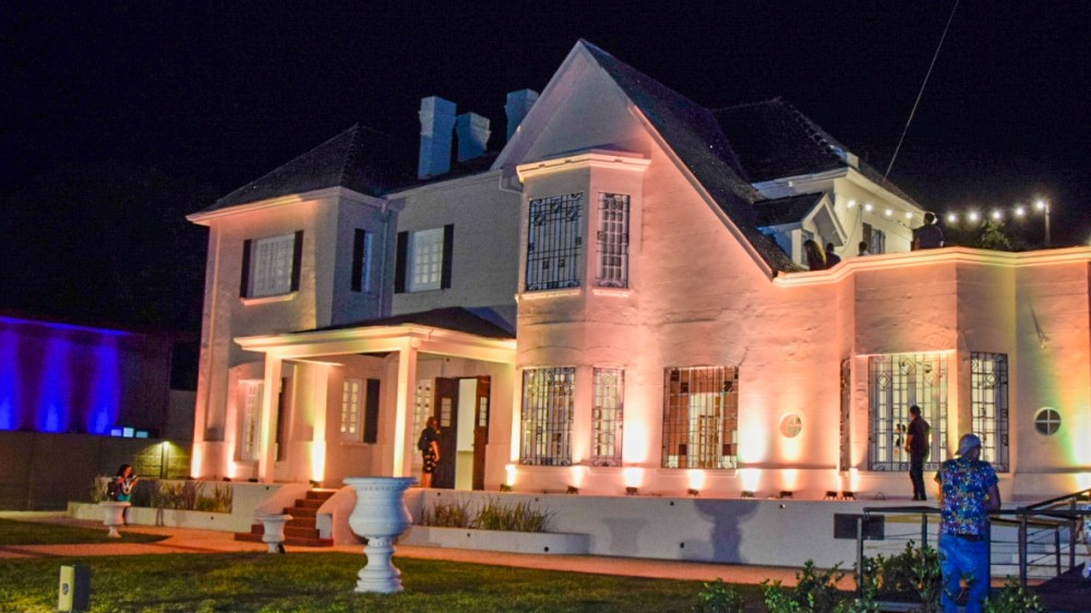 Ciclo de Teatro en el Chalet Cantoni